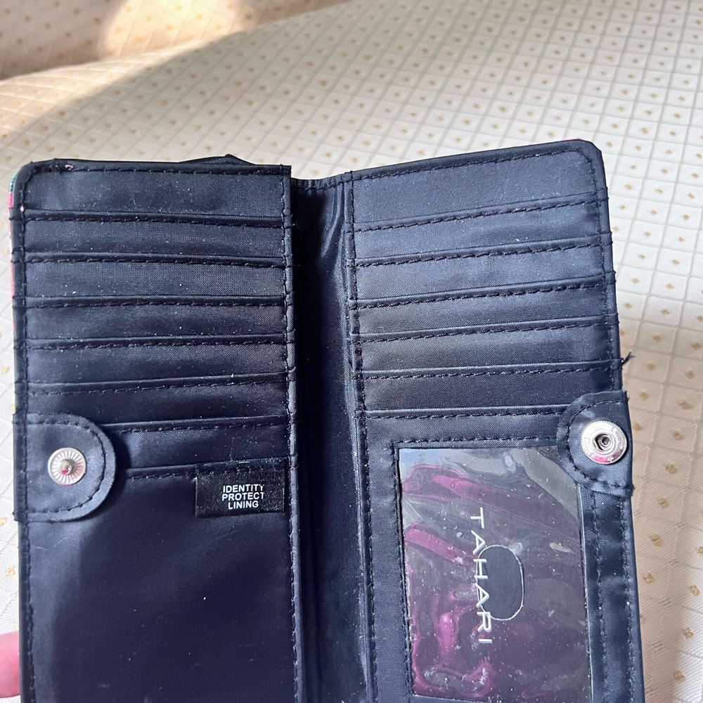 Flower wallets - Picture 2 of 3